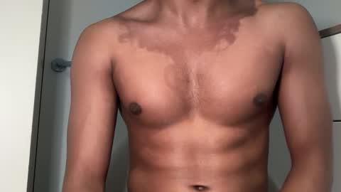 Snapshot of kinda_horny_right_now chatting on 02/24/26, 03:04 Isaac online show from 02/24/26, 03:04