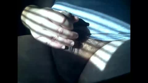 Snapshot of kinderbueno4x chatting on 12/28/24, 10:36 kinderbueno4x online show from 12/28/24, 10:36