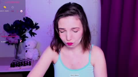 Hazel online show from 03/30/26, 06:31