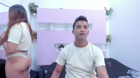 NIKKY AND MAIK online show from 09/19/25, 02:46