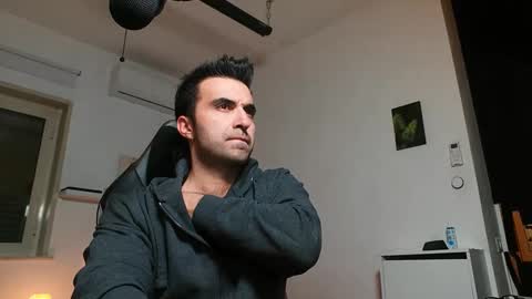 king7045 online show from 01/27/25, 12:33