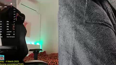 king7045 online show from 03/02/25, 10:48