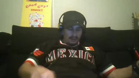 Snapshot of king761987 chatting on 10/16/25, 12:17 king761987 online show from 10/16/25, 12:17