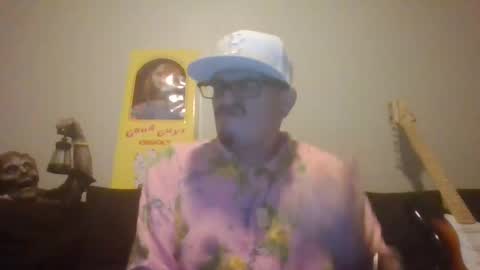 Snapshot of king761987 chatting on 10/21/25, 12:22 king761987 online show from 10/21/25, 12:22