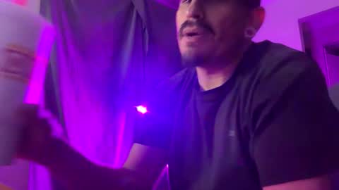 Snapshot of king761987 chatting on 04/11/26, 08:40 king761987 online show from 04/11/26, 08:40