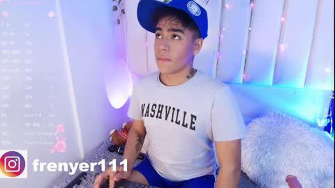 king  help me reach 100 likes online show from 01/21/25, 03:48