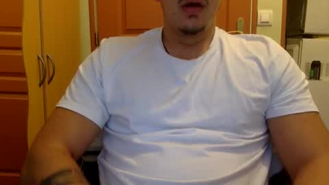 Snapshot of king_cobr chatting on 01/15/25, 04:00 king_cobr online show from 01/15/25, 04:00