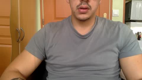 Snapshot of king_cobr chatting on 02/14/25, 01:08 king_cobr online show from 02/14/25, 01:08