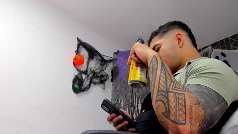 Angel Falconer online show from 10/16/25, 01:28