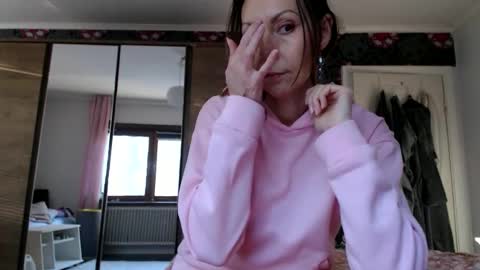 sexysexyhotwetpinkredpussy online show from 05/17/26, 05:53