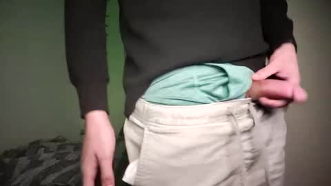 Snapshot of kingbat162 chatting on 09/20/25, 01:01 kingbat162 online show from 09/20/25, 01:01