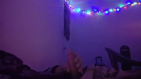 Snapshot of kingbat162 chatting on 10/21/25, 07:42 kingbat162 online show from 10/21/25, 07:42