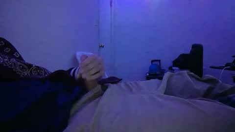 Snapshot of kingbat162 chatting on 10/28/25, 11:03 kingbat162 online show from 10/28/25, 11:03