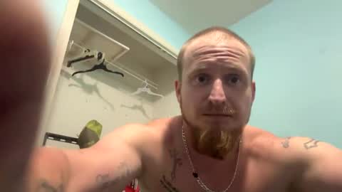 kingboy4567252861 online show from 04/20/26, 12:46