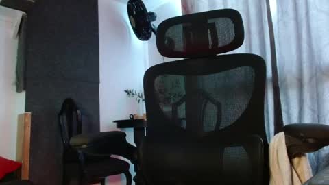 Jake online show from 05/05/26, 05:32