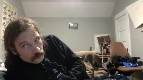 Snapshot of kingfucksnake chatting on 10/25/25, 10:23 kingfucksnake online show from 10/25/25, 10:23