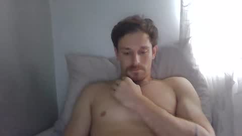 Snapshot of kingharold92 chatting on 06/18/26, 02:10 kingharold92 online show from 06/18/26, 02:10