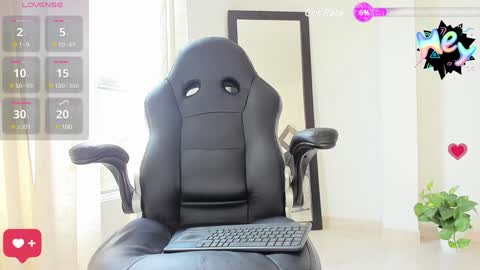 Snapshot of kinglatinlover chatting on 01/28/25, 06:17 George Santos online show from 01/28/25, 06:17