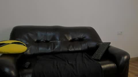 The King online show from 04/17/26, 08:12