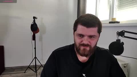 Marti online show from 09/14/25, 01:10