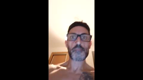 Snapshot of kingnavo chatting on 11/05/25, 11:38 kingnavo online show from 11/05/25, 11:38