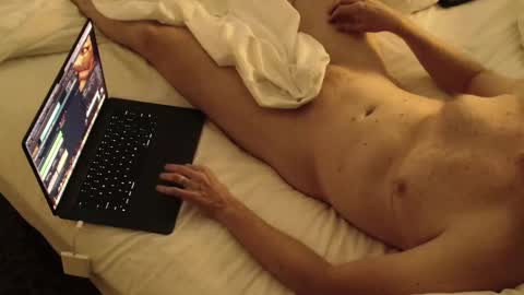 Snapshot of kingofchucktown chatting on 11/02/25, 02:03 KingOfChuckTown online show from 11/02/25, 02:03