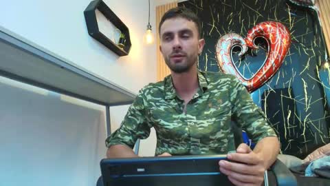 Snapshot of kingoftemptation chatting on 02/24/26, 06:22 KING online show from 02/24/26, 06:22