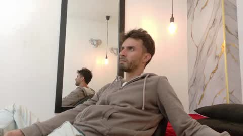Snapshot of kingoftemptation chatting on 07/09/26, 03:32 KING online show from 07/09/26, 03:32