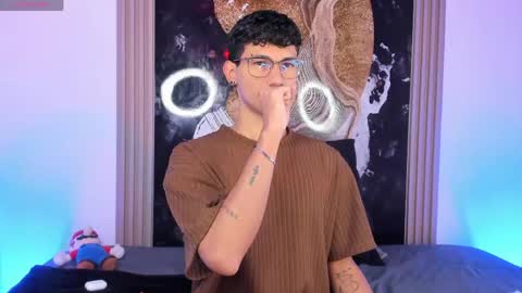  A L E X  online show from 04/17/26, 06:05