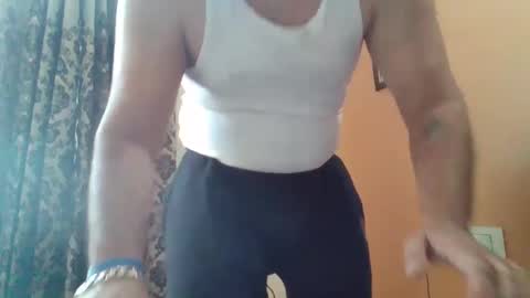 Snapshot of kingsizelife1 chatting on 02/11/25, 11:43 Kingsizelife1 online show from 02/11/25, 11:43