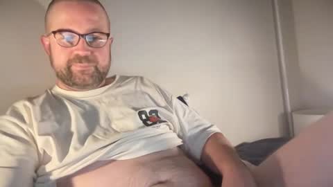 Snapshot of kingsizetease chatting on 07/09/26, 11:03 kingsizetease online show from 07/09/26, 11:03