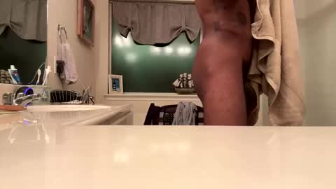 Snapshot of kingslimfresh chatting on 11/22/25, 09:41 kingslimfresh online show from 11/22/25, 09:41