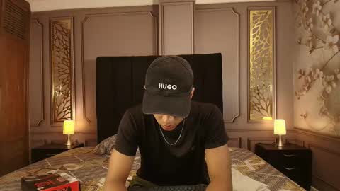 Snapshot of kingstark_ chatting on 01/09/26, 02:25 sebastian online show from 01/09/26, 02:25