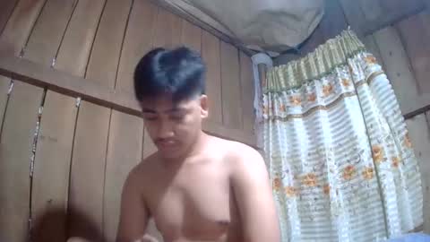 Ruru online show from 02/09/26, 07:23