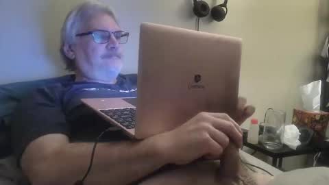 kingtongue10 online show from 04/07/26, 11:32