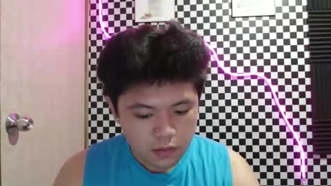 Snapshot of kingvoltage chatting on 03/04/26, 04:46 Yuki online show from 03/04/26, 04:46