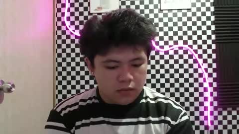 Snapshot of kingvoltage chatting on 03/08/26, 08:51 Yuki online show from 03/08/26, 08:51