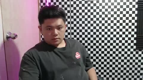 Snapshot of kingvoltage chatting on 03/21/26, 08:19 Yuki online show from 03/21/26, 08:19