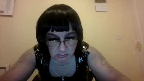 Snapshot of kingwillywoo chatting on 12/05/24, 02:44 Cynthia Pvc lips online show from 12/05/24, 02:44