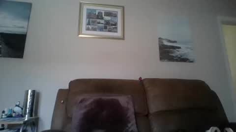 Snapshot of kingwillywoo chatting on 01/07/25, 10:11 Cynthia Pvc lips online show from 01/07/25, 10:11