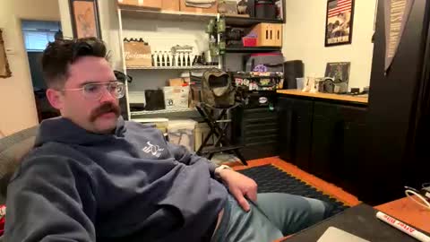 Snapshot of kingxhelm chatting on 03/12/26, 05:52 kingxhelm online show from 03/12/26, 05:52