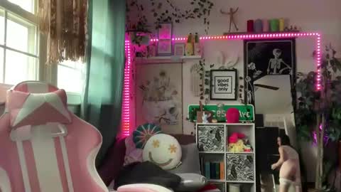 Snapshot of kinkilexixxx chatting on 02/27/25, 02:54 Lexi Onlyfans  online show from 02/27/25, 02:54