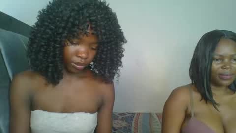 kinky_aria online show from 10/21/25, 05:57