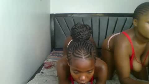 kinky_aria online show from 11/26/25, 08:37