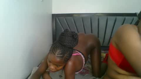 kinky_aria online show from 11/30/25, 08:57