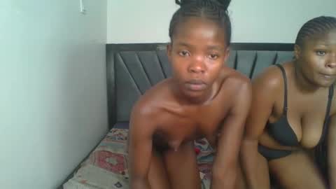 kinky_aria online show from 12/01/25, 09:09