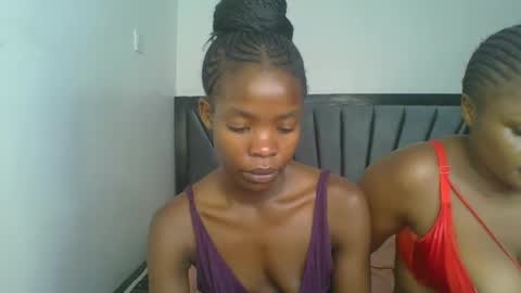 kinky_aria online show from 12/03/25, 09:29