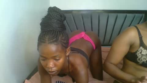 kinky_aria online show from 12/05/25, 10:13