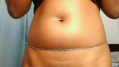 Snapshot of kinky_lola1 chatting on 10/26/25, 12:44 Lola online show from 10/26/25, 12:44