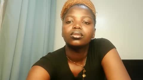 Snapshot of kinky_lola1 chatting on 01/05/26, 09:18 Lola online show from 01/05/26, 09:18